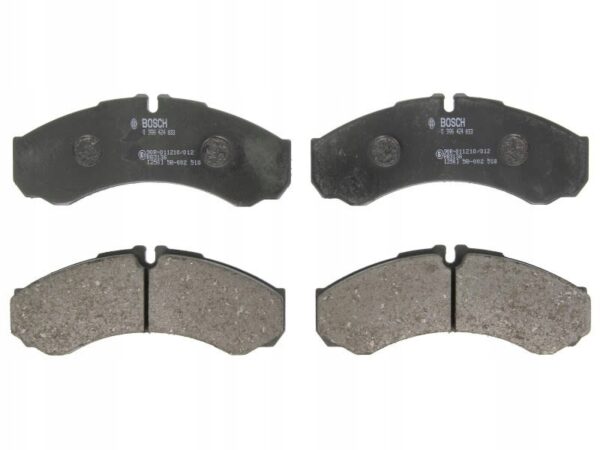 Тормозные колодки передние-BOSCH 0986424833