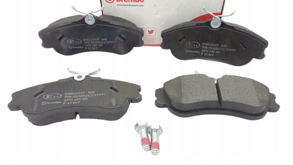 Brembo P 61 069 комплект тормозных колодок, дисковые тормоза