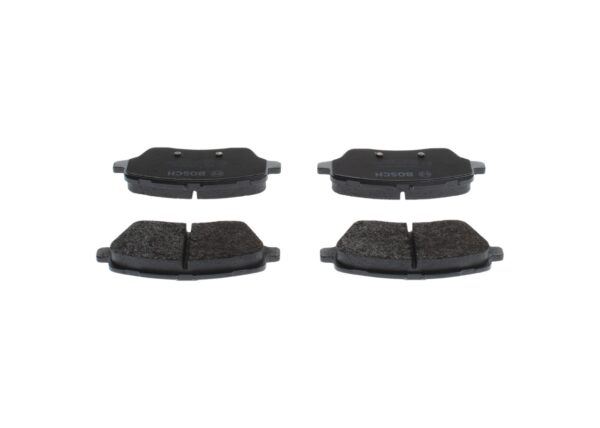 ТОРМОЗНЫЕ КОЛОДКИ ПЕРЕДНИЕ 0 986 494 792 BOSCH FORD