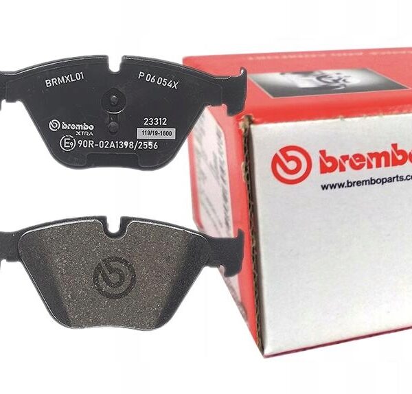 Brembo P 06 054x комплект тормозных колодок, дисковые тормоза