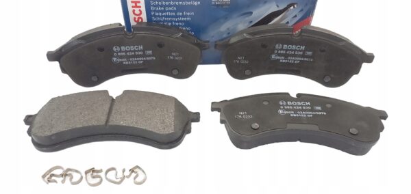Bosch 0 986 424 930 набор тормозных колодок, дисковые тормоза