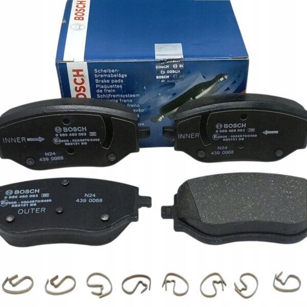 Тормозные колодки передние BOSCH 0 986 460 063
