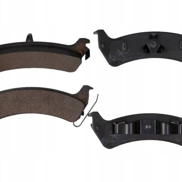 MAXGEAR ПЕРЕДНИЕ ТОРМОЗНЫЕ КОЛОДКИ JEEP CHEROKEE И 2.1 D/5.2 1984-2001