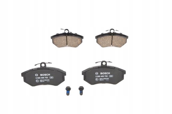 Тормозные колодки BOSCH 0 986 466 700
