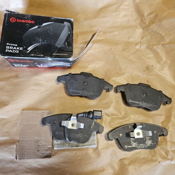 Brembo P 85 112 набор тормозных колодок, дисковые тормоза